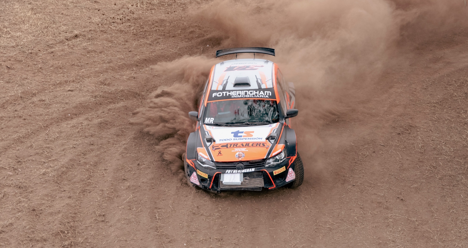 Dejamos nota sobre el paso de la cuarta fecha del Rally Cordobés por el Gran Río Cuarto.