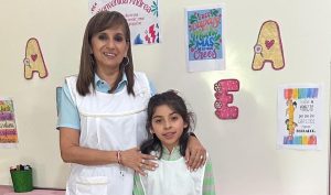 Una escuela rural en Pocho cuenta con una sola alumna y desarrolla un innovador proyecto de cultivo de plantas