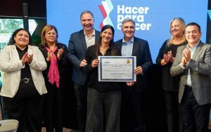 Llaryora reconoció a 60 Escuelas Precursoras que impulsan la transformación educativa en Córdoba